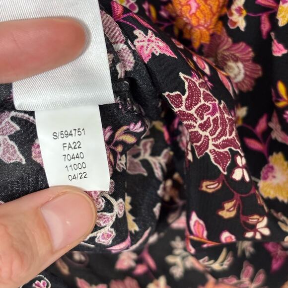 LOFT Floral Wrap Blouse - Size XS - Picture 7 of 7